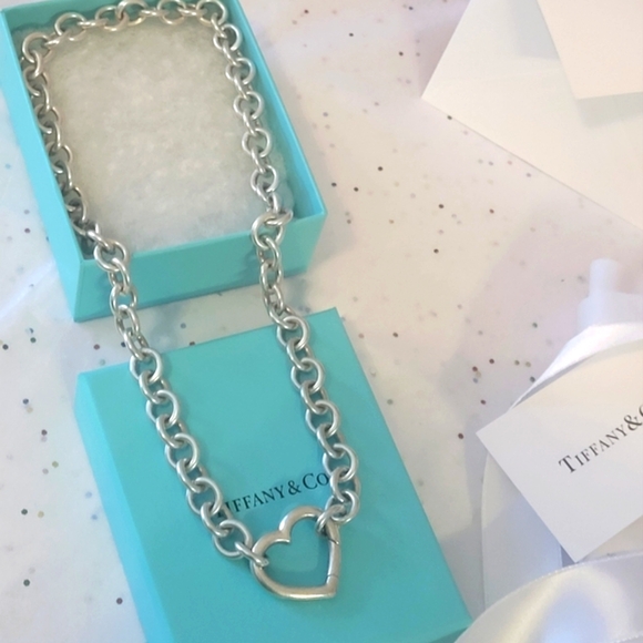 Tiffany &Co heart necklace 18 "😍 - Picture 8 of 13